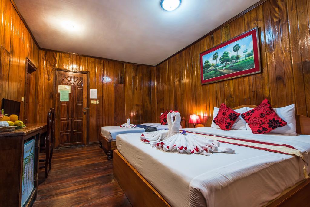 Neak Pean Hotel - Wooden House 시엠리아프 외부 사진